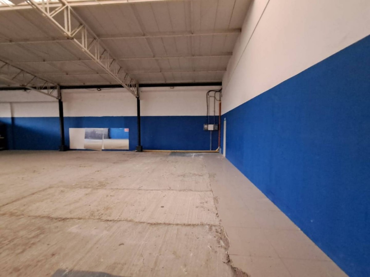 Local en Arriendo - Calle 23, Centenario, 331,002 m² (foto 4) — CREBI