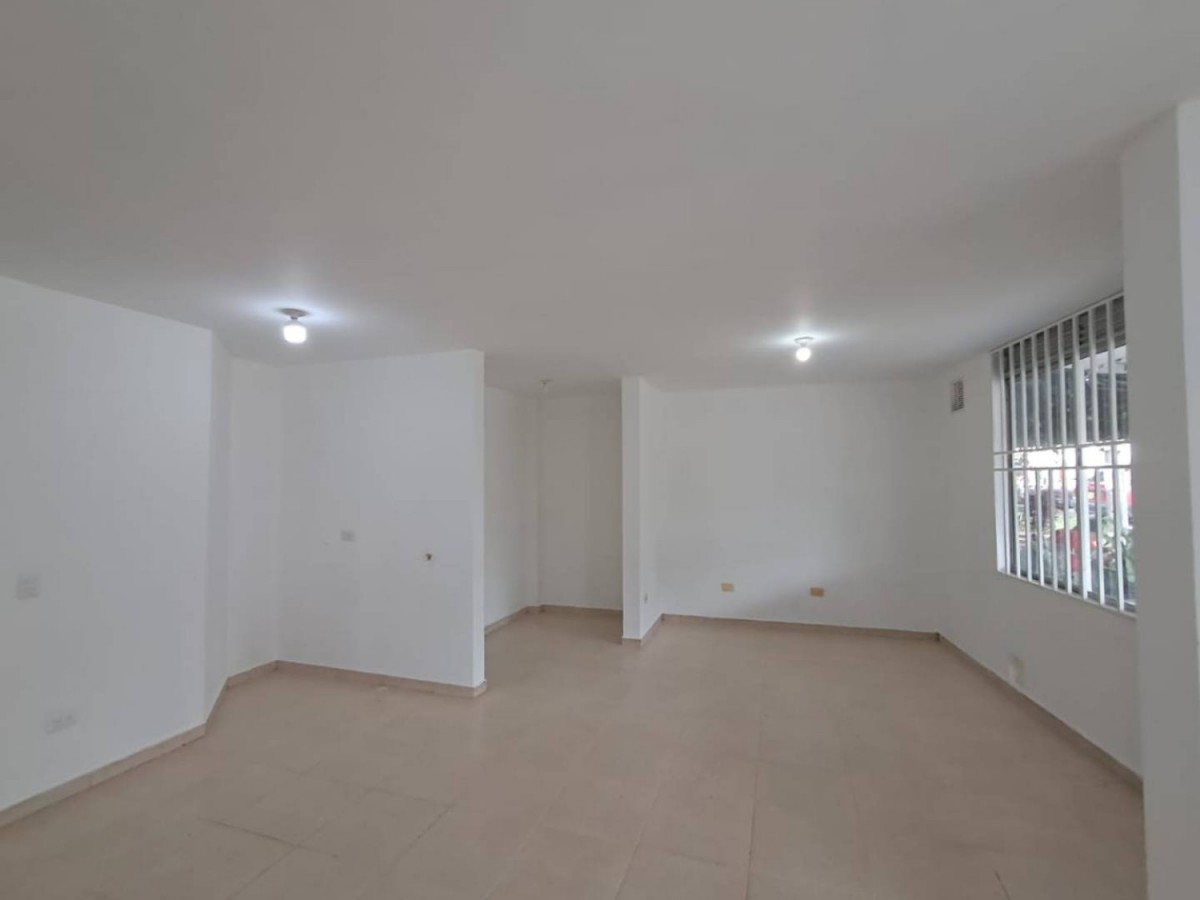 Local en Arriendo - Carrera 28B, 55,002 m² (foto 10) — CREBI