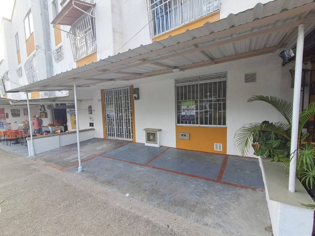 Local en Arriendo - Carrera 28B, 55,002 m² (foto 2) — CREBI