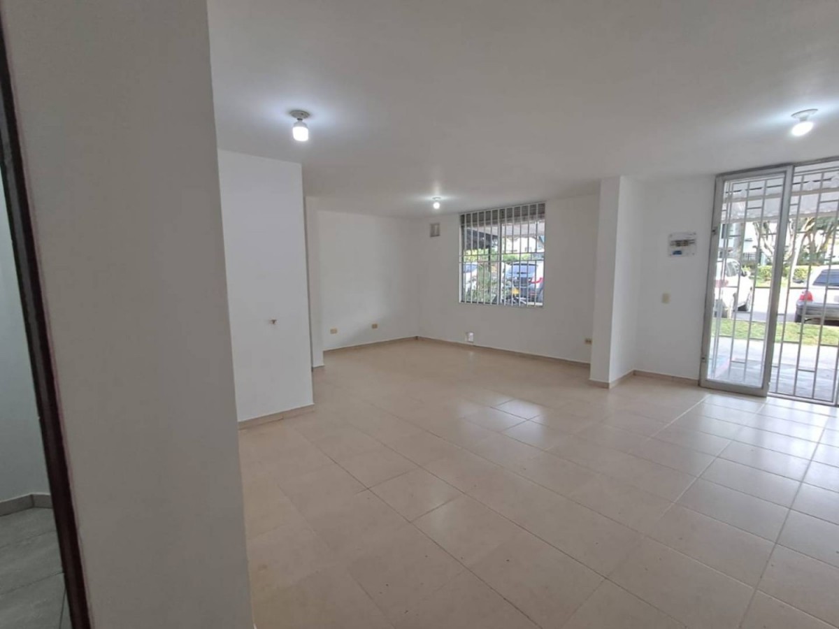 Local en Arriendo - Carrera 28B, 55,002 m² (foto 5) — CREBI