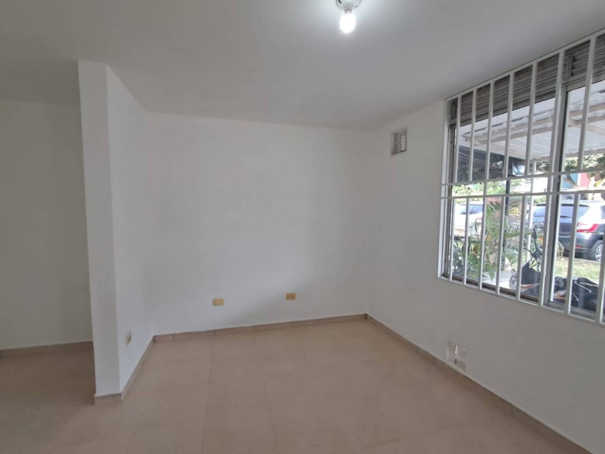 Local en Arriendo - Carrera 28B, 55,002 m² (foto 6) — CREBI