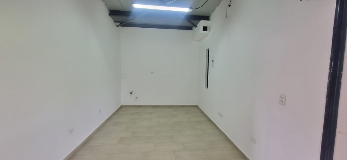 Local en Arriendo - Carrera 21, Sector Jesus Maestro, 15,002 m² (foto 8) — CREBI