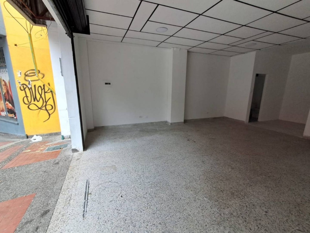 Local en Arriendo - Calle 18, Centro, 130,002 m² (foto 5) — CREBI