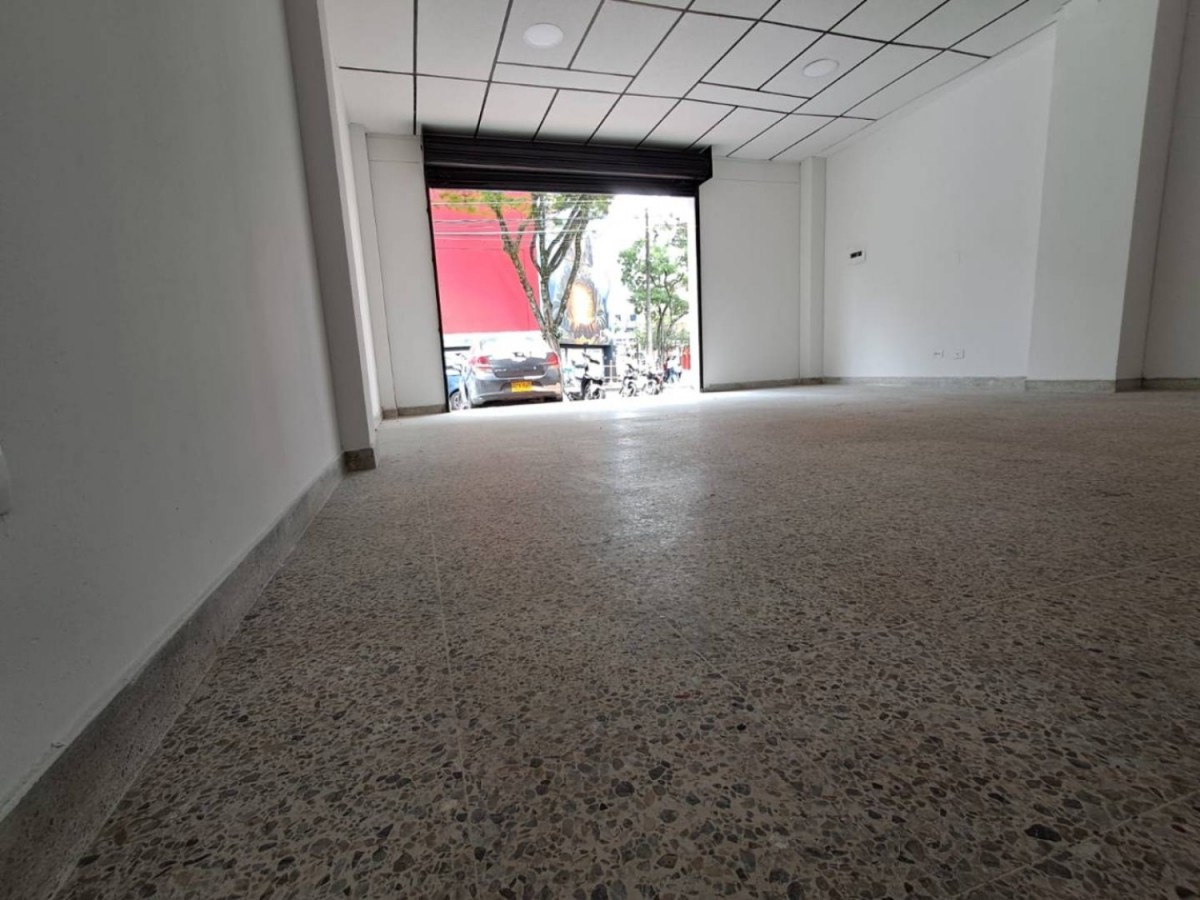 Local en Arriendo - Calle 18, Centro, 130,002 m² (foto 7) — CREBI