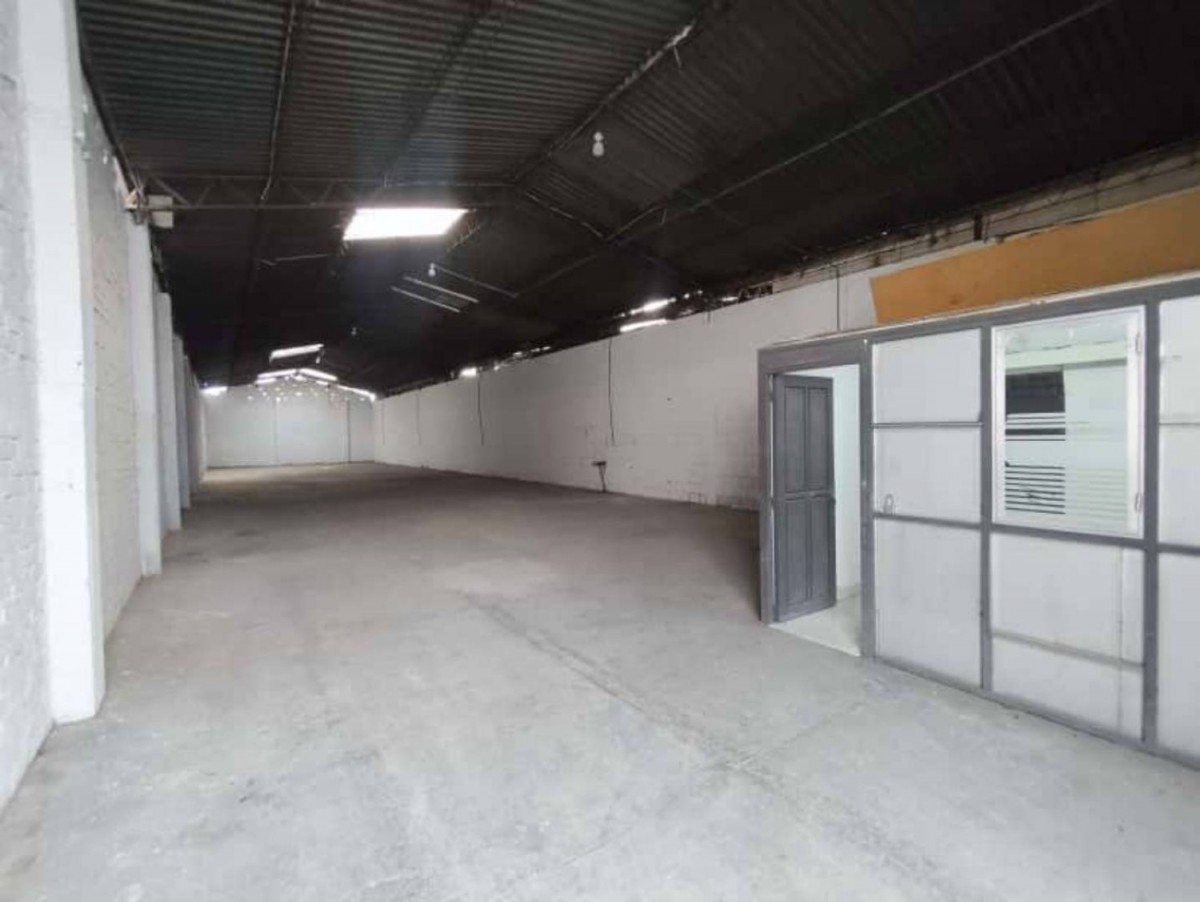 Bodega en Arriendo - Calle 80, La Romelia, 440,002 m² (foto 10) — CREBI