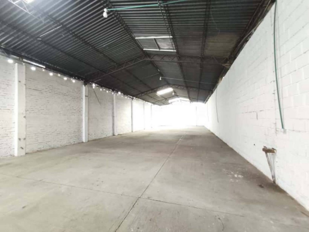Bodega en Arriendo - Calle 80, La Romelia, 440,002 m² (foto 6) — CREBI