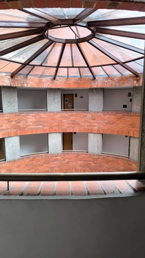 Oficina  en Arriendo - Carrera 24, Comuna Cumanday, 77,002 m² (foto 6) — CREBI