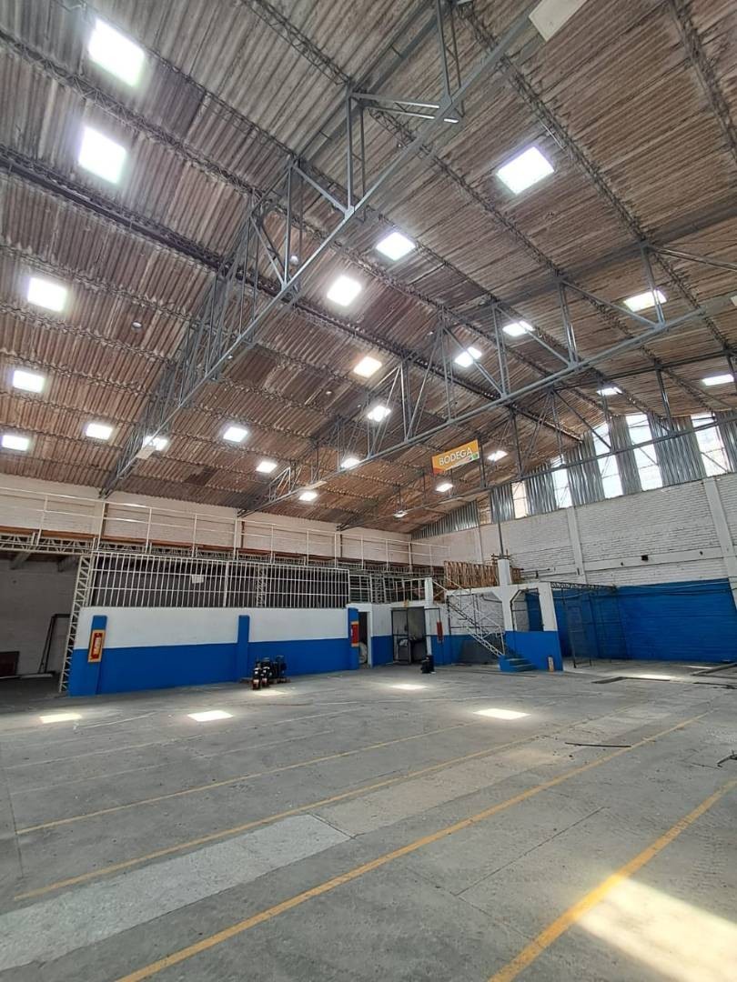 Bodega en Arriendo - Carrera 9, Alfonso Lopez, 1400,002 m² (foto 6) — CREBI