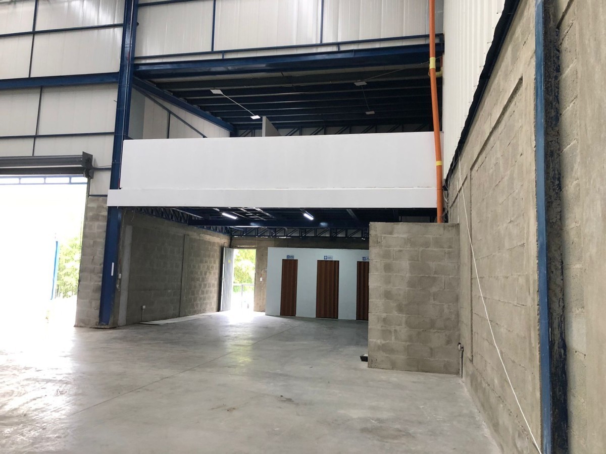 Bodega en Arriendo - Variante Condina, 640,002 m² (foto 9) — CREBI