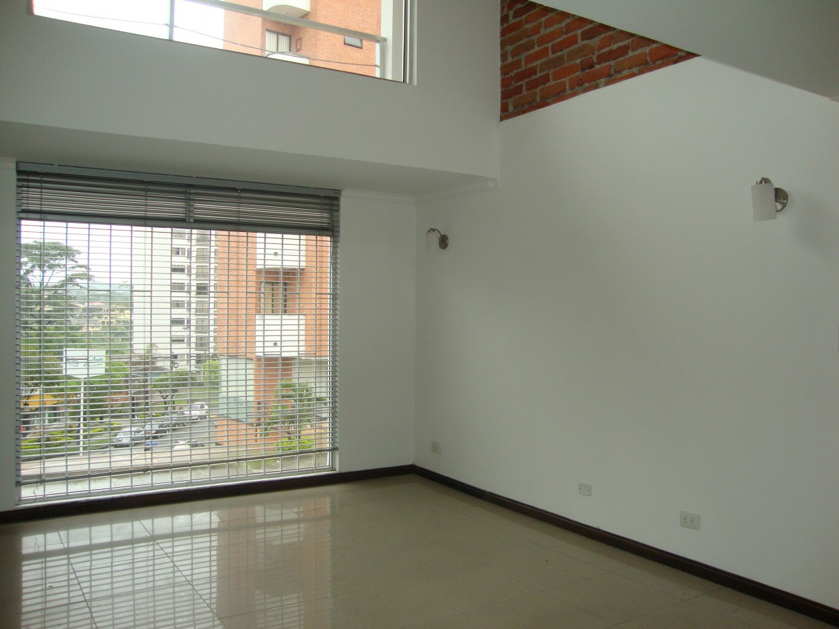 Oficina  en Arriendo - Avenida Circunvalar, Los Alpes, 380,002 m² (foto 3) — CREBI