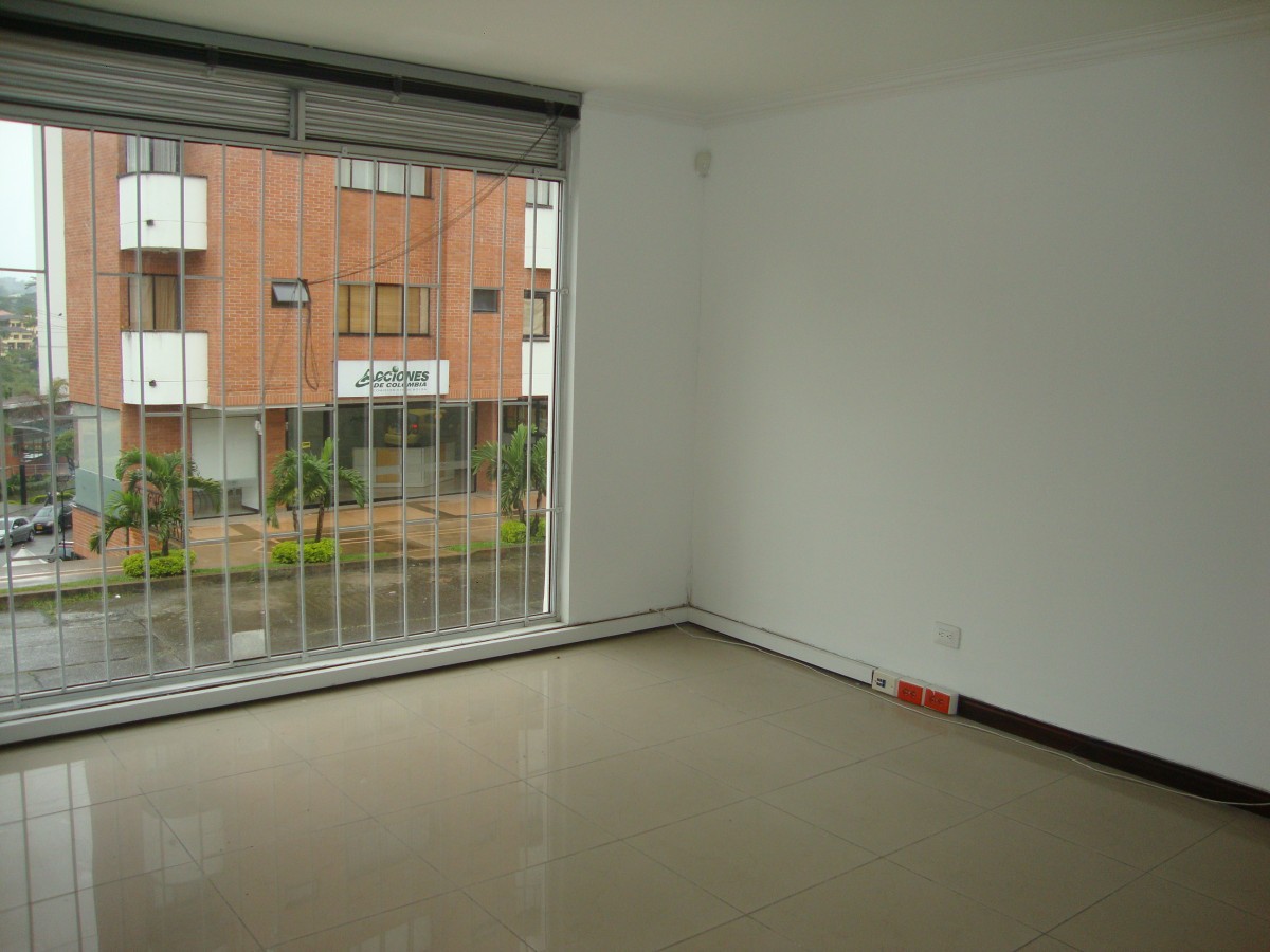 Oficina  en Arriendo - Avenida Circunvalar, Los Alpes, 380,002 m² (foto 7) — CREBI