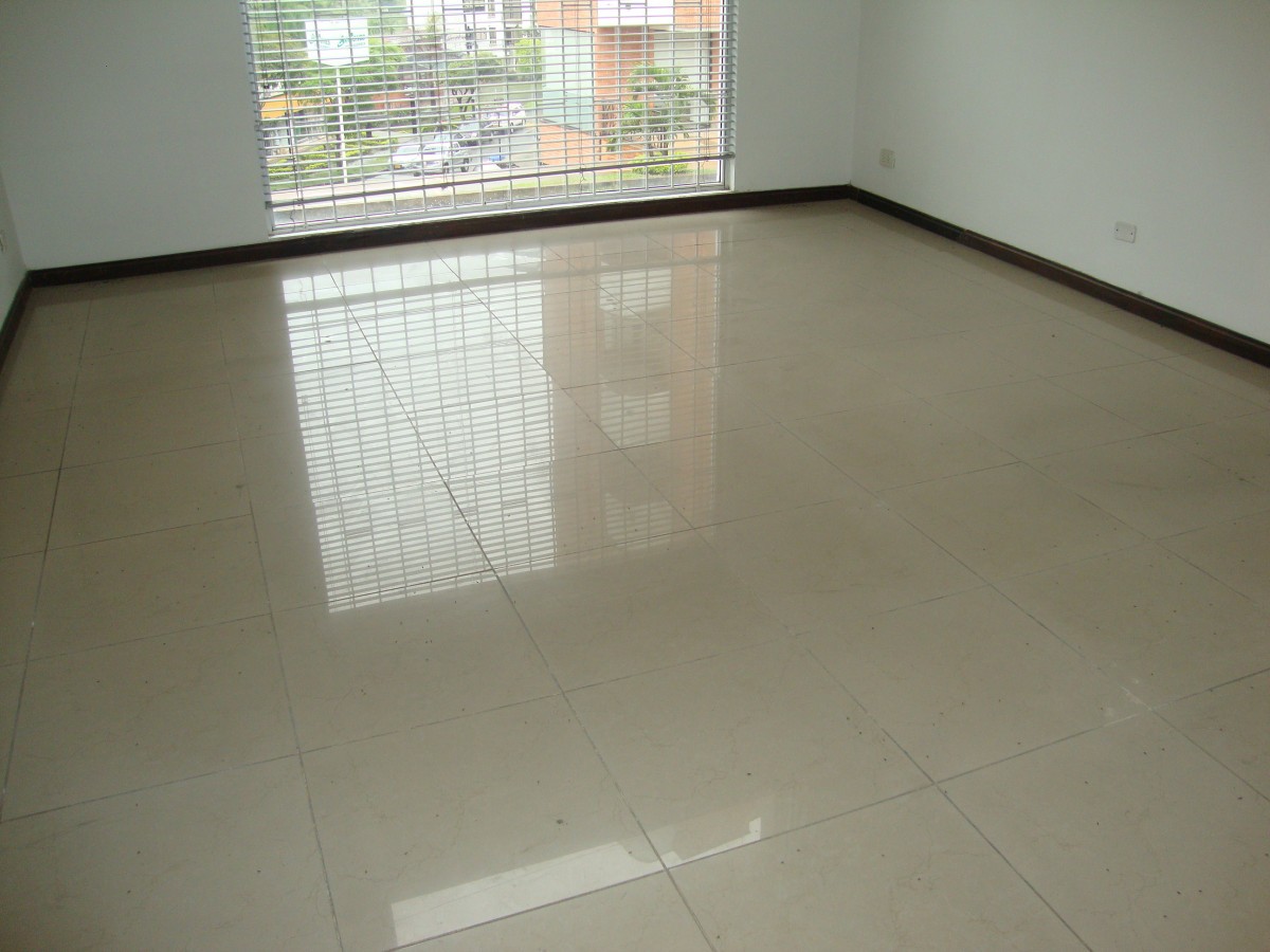Oficina  en Arriendo - Avenida Circunvalar, Los Alpes, 380,002 m² (foto 9) — CREBI