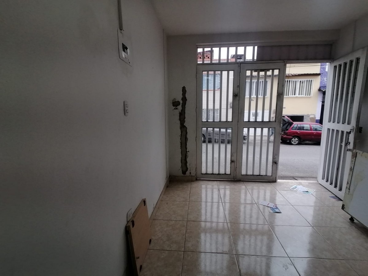 Edificio en Venta - Plaza de Bolivar, Sector Plaza de Bolivar, 220,002 m² (foto 4) — CREBI