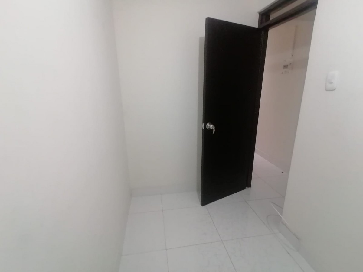Edificio en Venta - Plaza de Bolivar, Sector Plaza de Bolivar, 220,002 m² (foto 9) — CREBI
