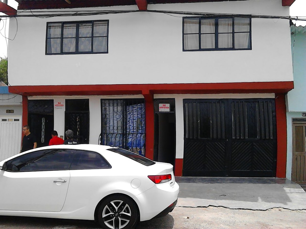 Edificio en Venta - Calle 71, Cuba, 370,002 m² — CREBI