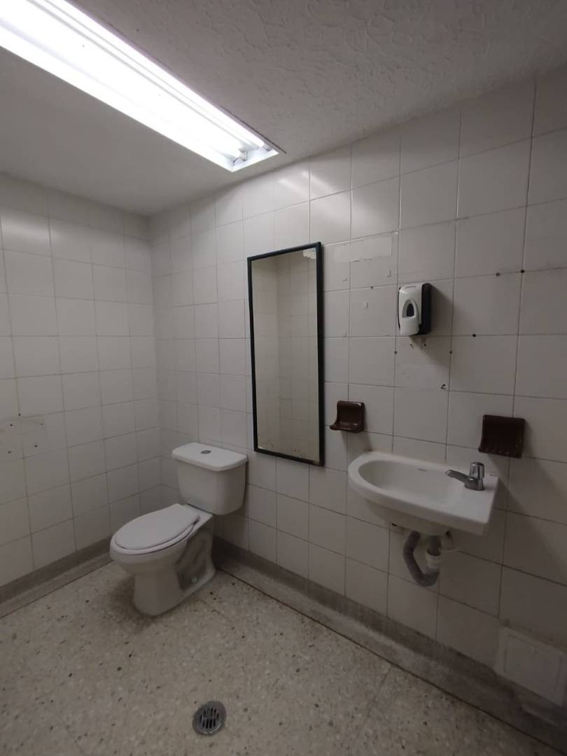 Edificio en Arriendo - Plaza de Bolivar, Sector Plaza de Bolivar, 3016,002 m² — CREBI