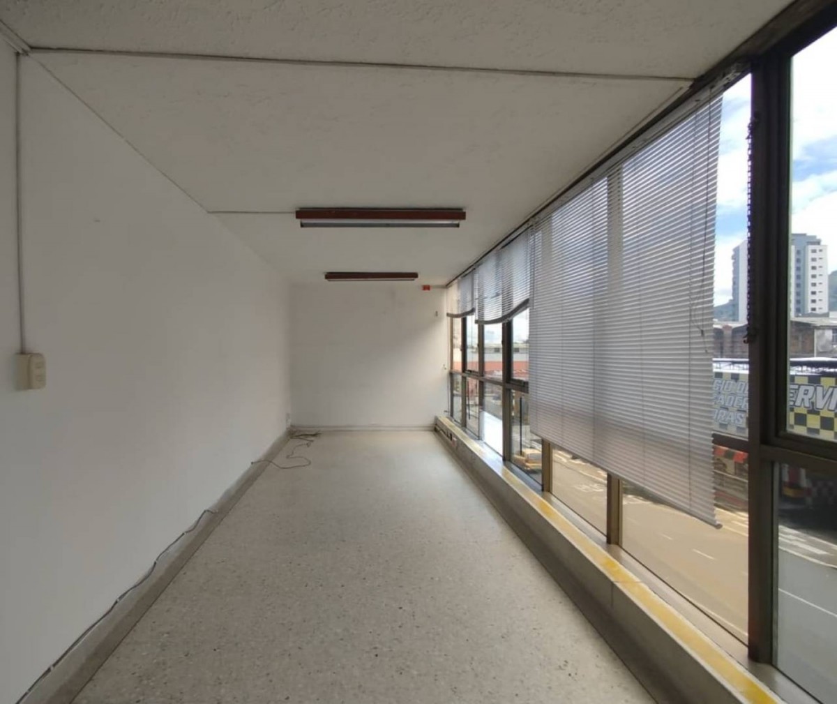 Edificio en Arriendo - Plaza de Bolivar, Sector Plaza de Bolivar, 3016,002 m² (foto 6) — CREBI