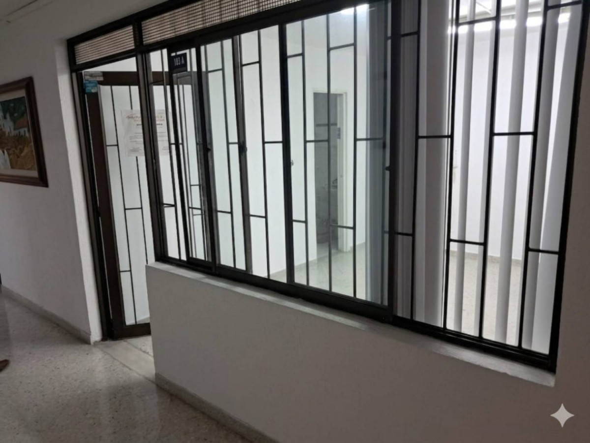 Oficina  en Arriendo - Carrera 6, Sector Plaza de Bolivar, 15,002 m² (foto 2) — CREBI