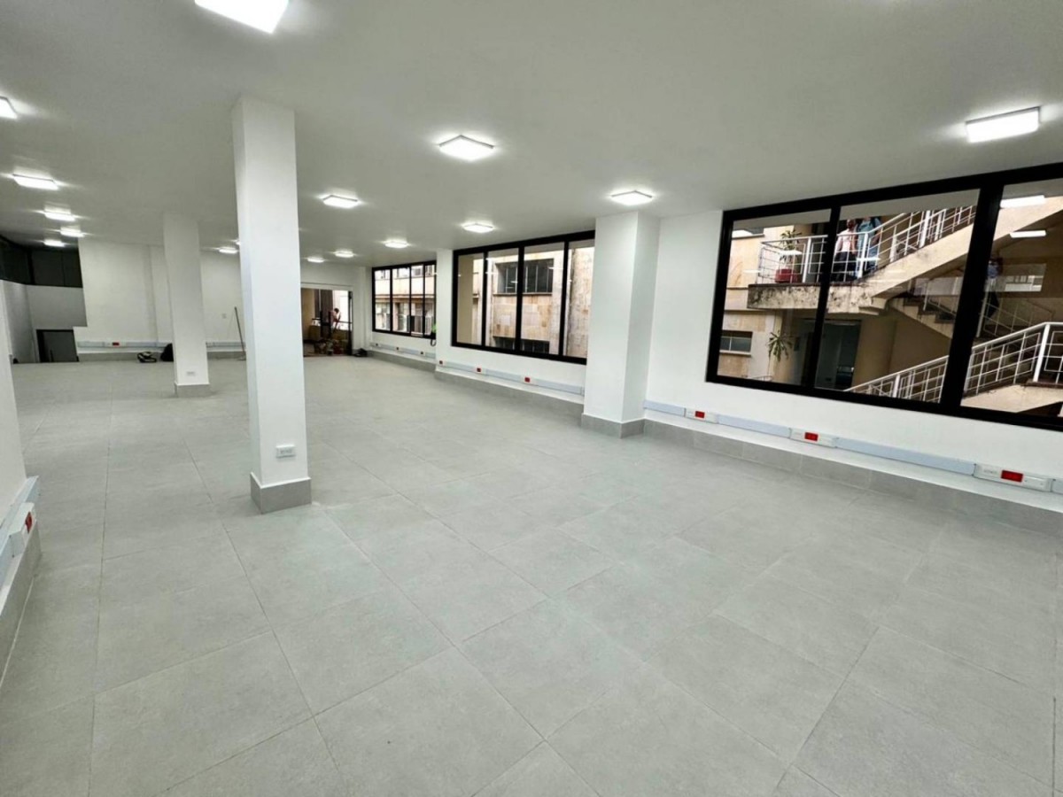 Oficina  en Arriendo - Carrera 7B, Alfonso Lopez, 173,002 m² (foto 5) — CREBI
