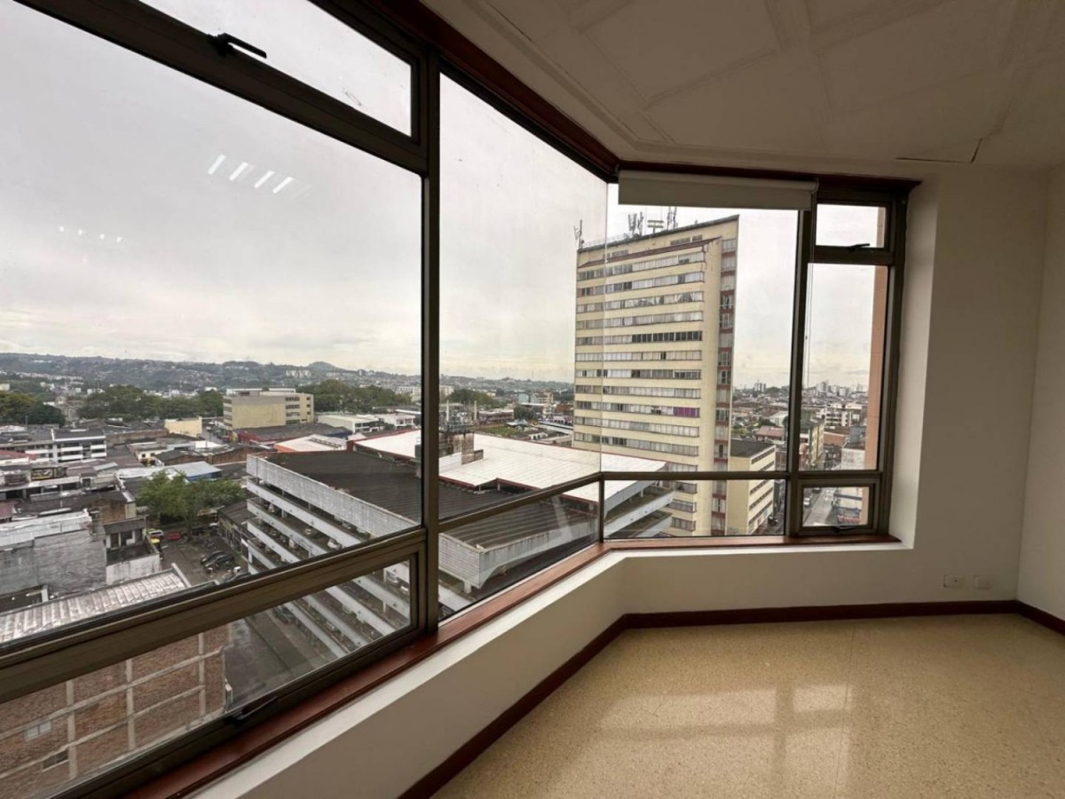 Oficina  en Arriendo - Megabus, Sector Plaza de Bolivar, 37,002 m² (foto 6) — CREBI