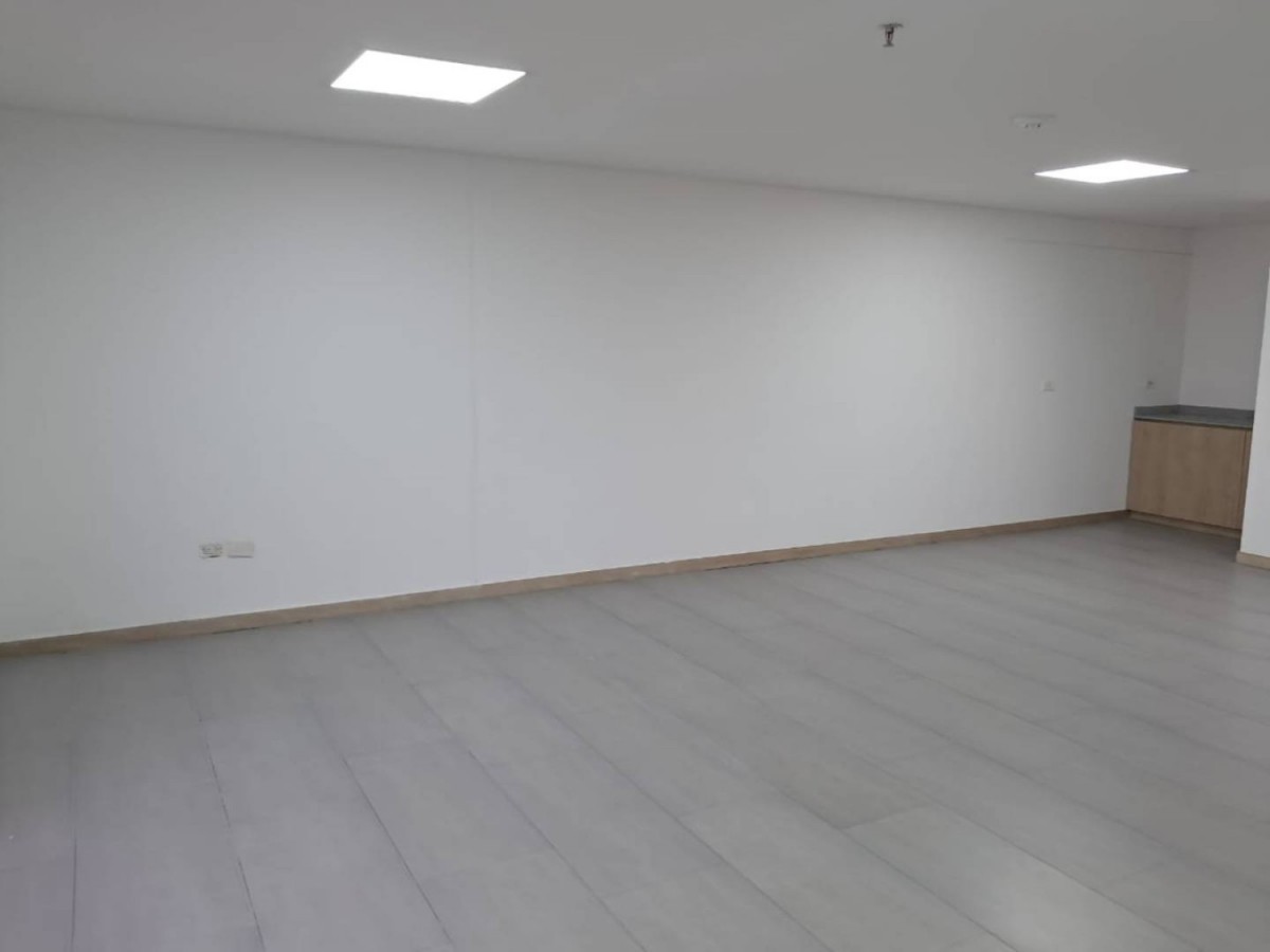 Oficina  en Arriendo - Carrera 12, San Jose, 53,002 m² (foto 9) — CREBI