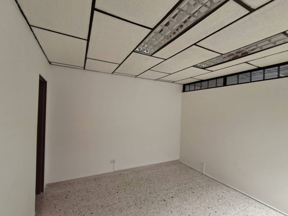 Oficina  en Arriendo - Carrera 6, Sector Plaza de Bolivar, 17,002 m² (foto 9) — CREBI