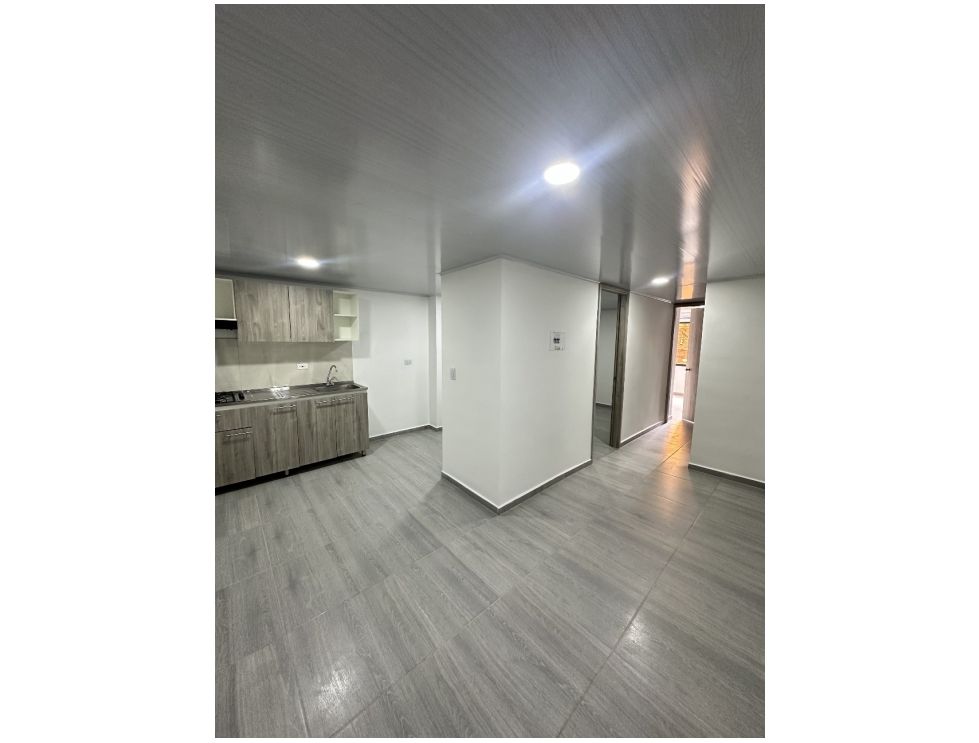 Edificio en Venta - Carrera 9 Bis, La Victoria, 295,39 m² — CREBI