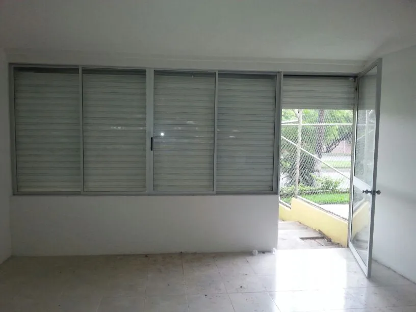 Local en Venta en Ciudad de Los Alamos, Cali, 75,0 m² (foto 2) — CREBI