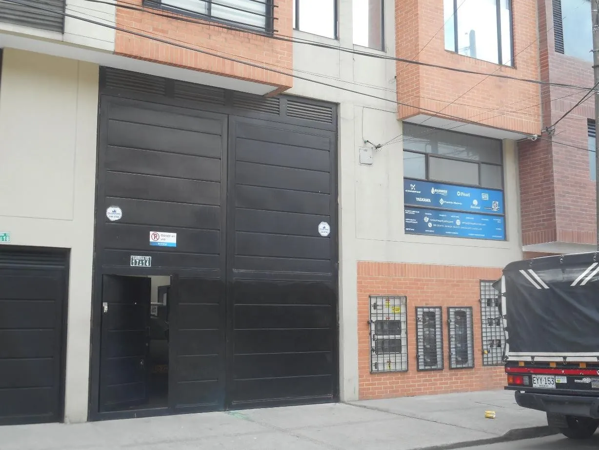 Bodega en Venta en Puente Aranda, Bogotá, 134,0 m² (foto 2) — CREBI