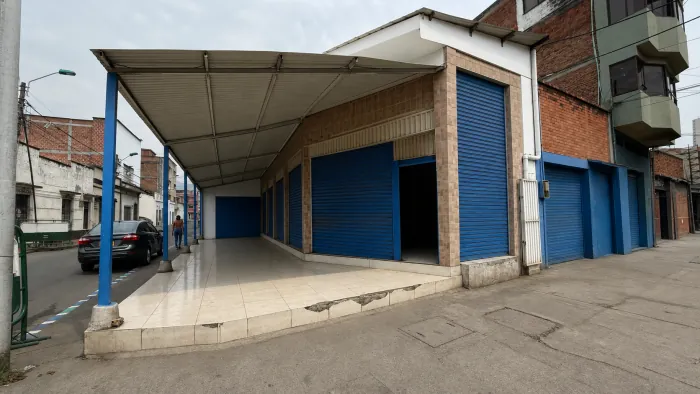 Local en Arriendo en San Juan Bosco, Cali, 120,0 m² — CREBI
