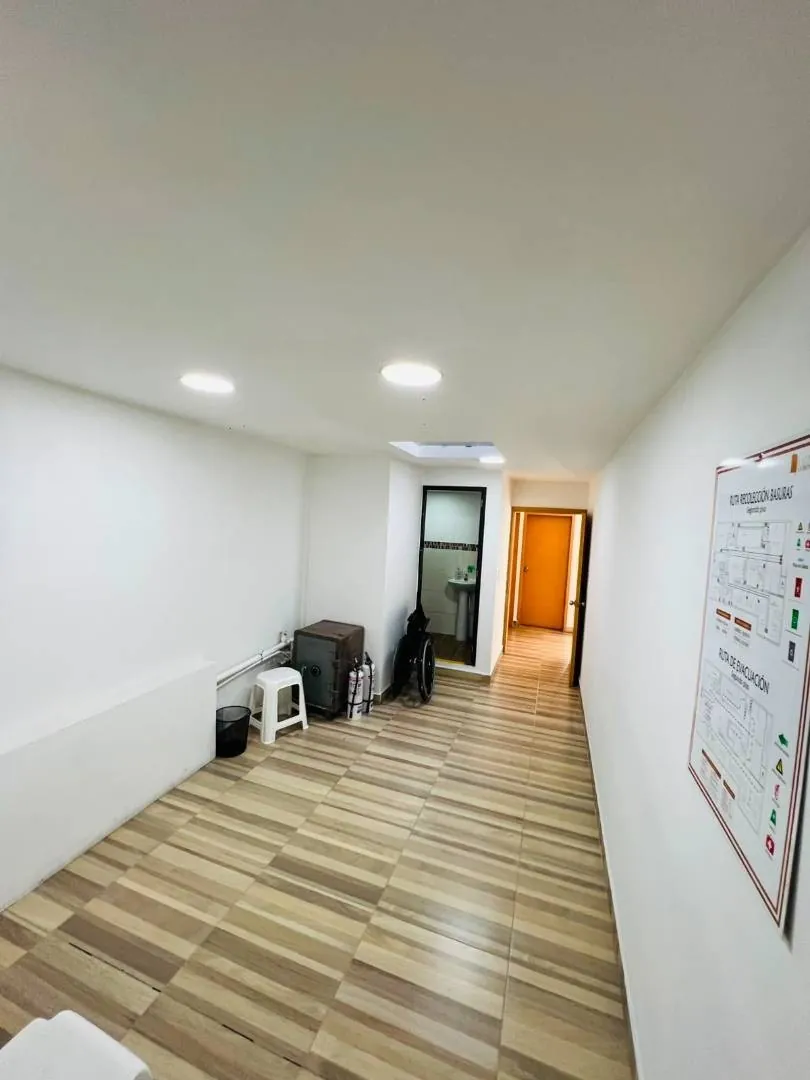 Oficina en Arriendo en San Jose Sur, Pereira, 40,0 m² — CREBI