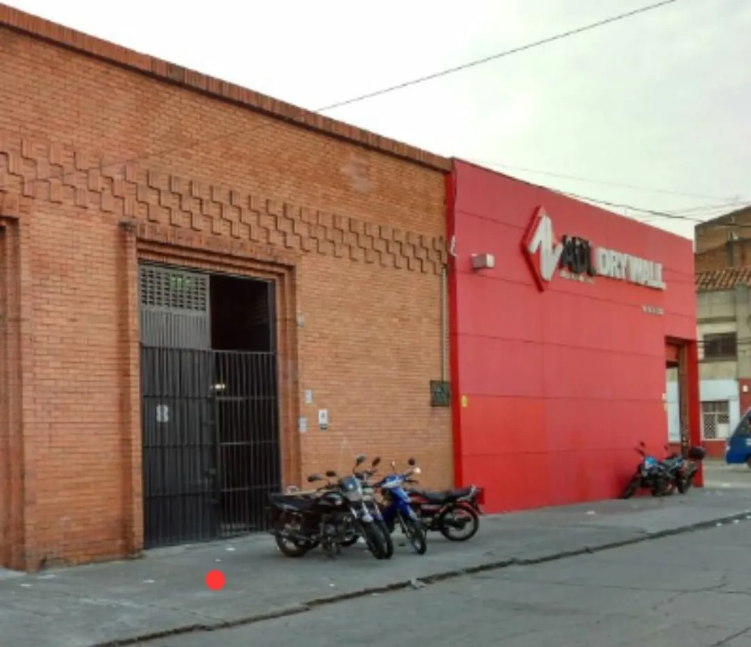 Bodega en Arriendo en Barrio Obrero, Cali, 460,0 m² — CREBI