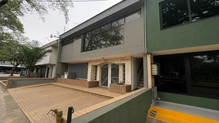 Multifamily en Venta en San Vicente, Cali, 380,0 m² — CREBI