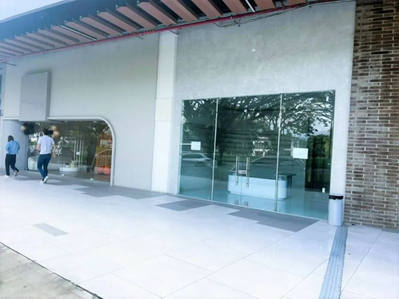 Local en Arriendo en Cerritos, 87,0 m² — CREBI