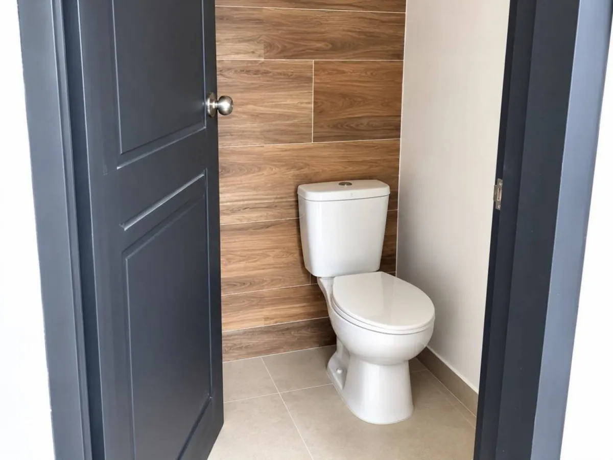 Local en Arriendo en Ciudad Jardin, Pereira, 45,0 m² — CREBI