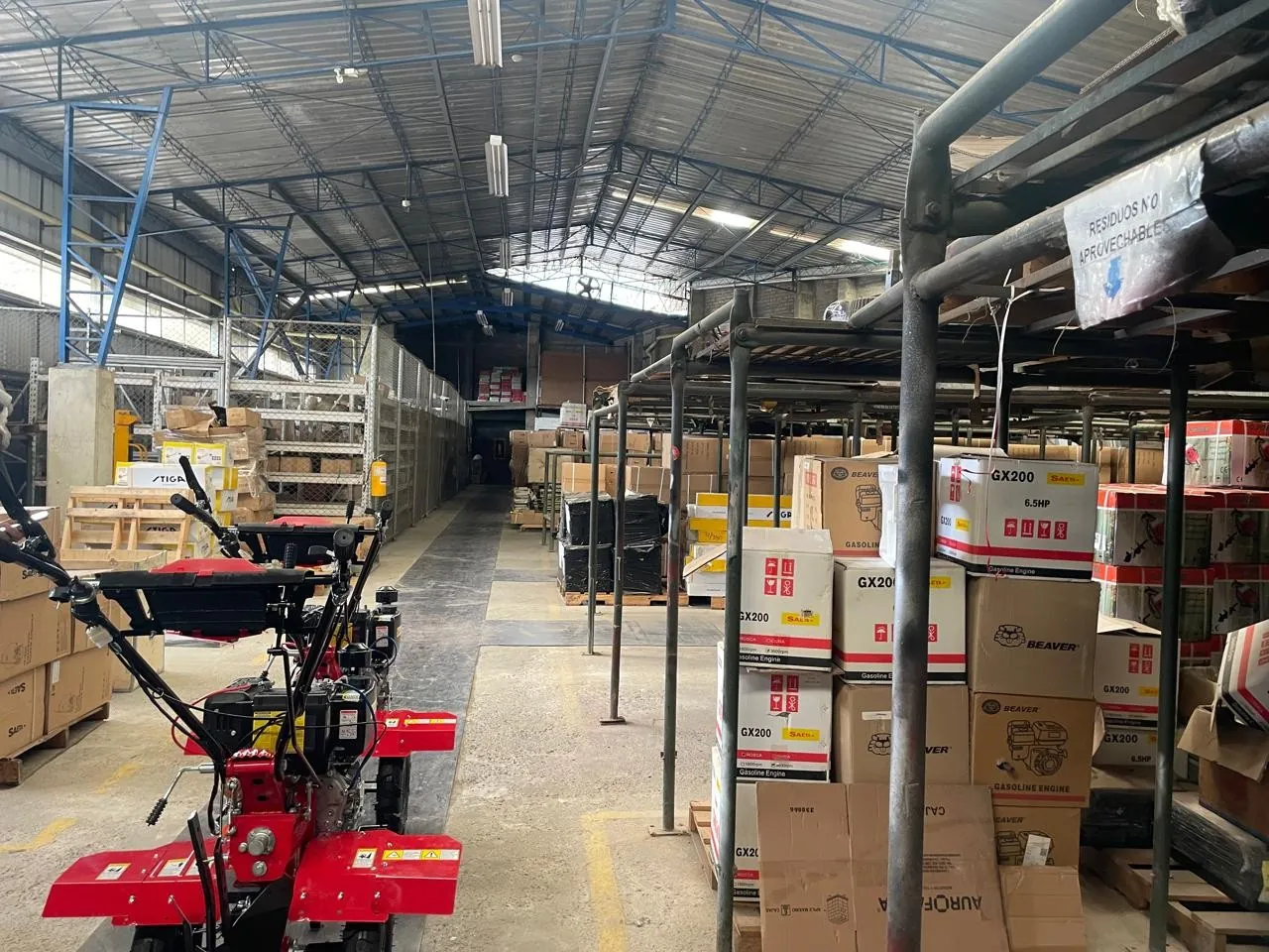Bodega en Arriendo en El Bosque, Cali, 669,0 m² — CREBI