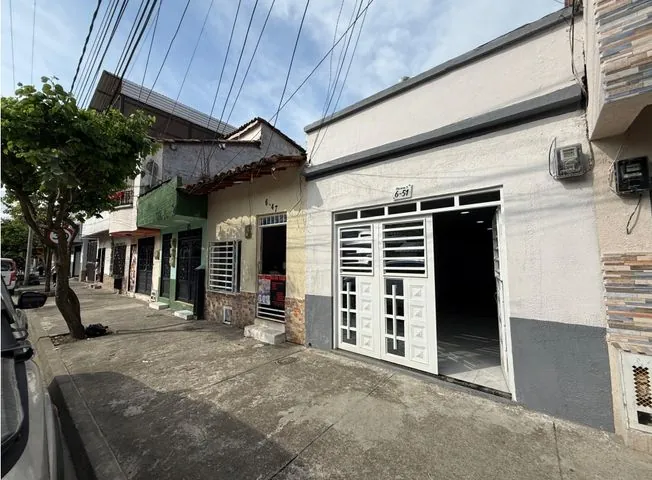 Local en Venta en Basillas, La Virginia, 64,0 m² — CREBI