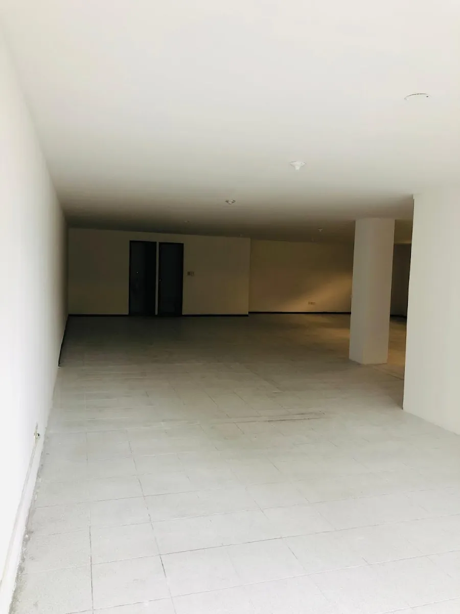 Local en Venta en Popular Modelo, Pereira, 150,0 m² — CREBI