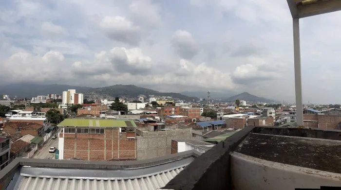 Edificio en Venta en Panamericano, Cali, 640,0 m² — CREBI