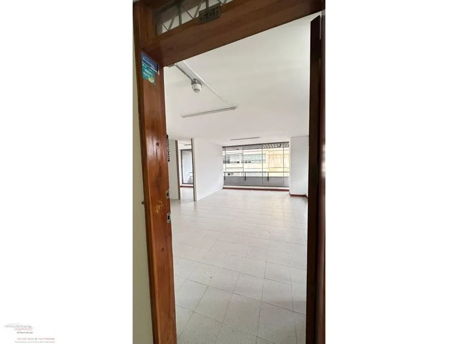 Oficina en Arriendo en Sector Plaza de Bolivar, Pereira, 57,0 m² — CREBI