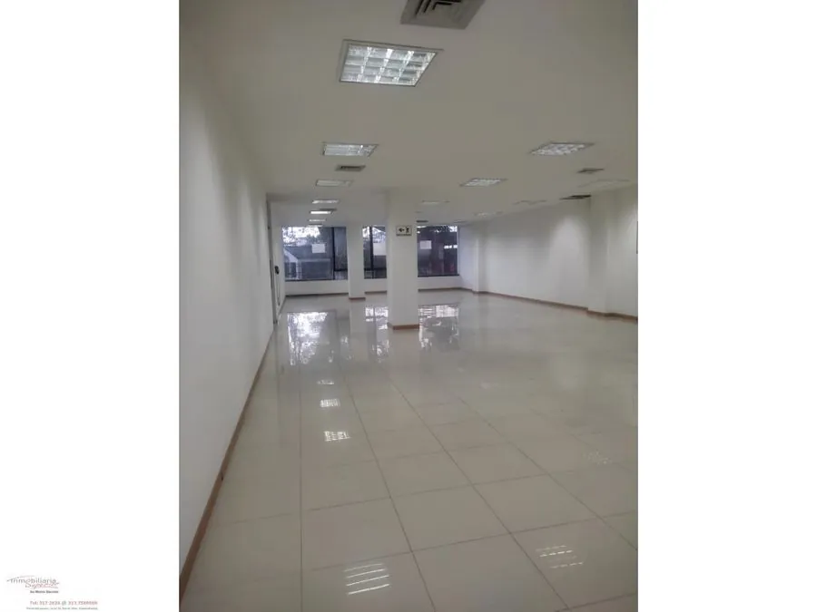 Oficina en Arriendo en Los Alpes, Pereira, 160,0 m² — CREBI