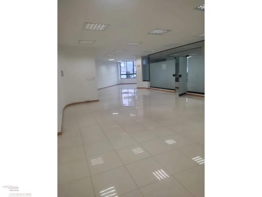 Oficina en Arriendo en Los Rosales, Pereira, 116,0 m² — CREBI