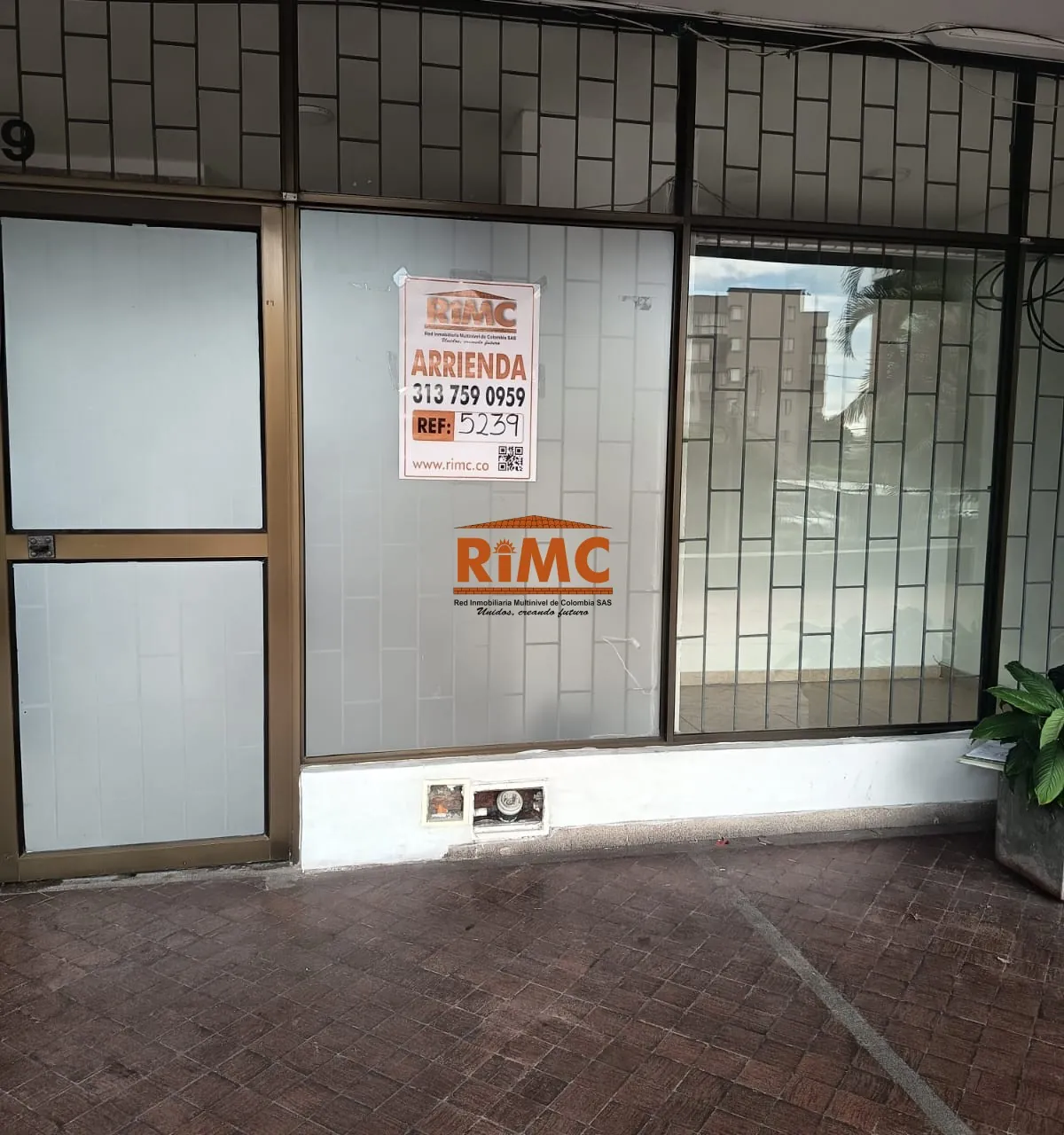 Local en Arriendo en Los Alpes, Pereira, 40,0 m² — CREBI