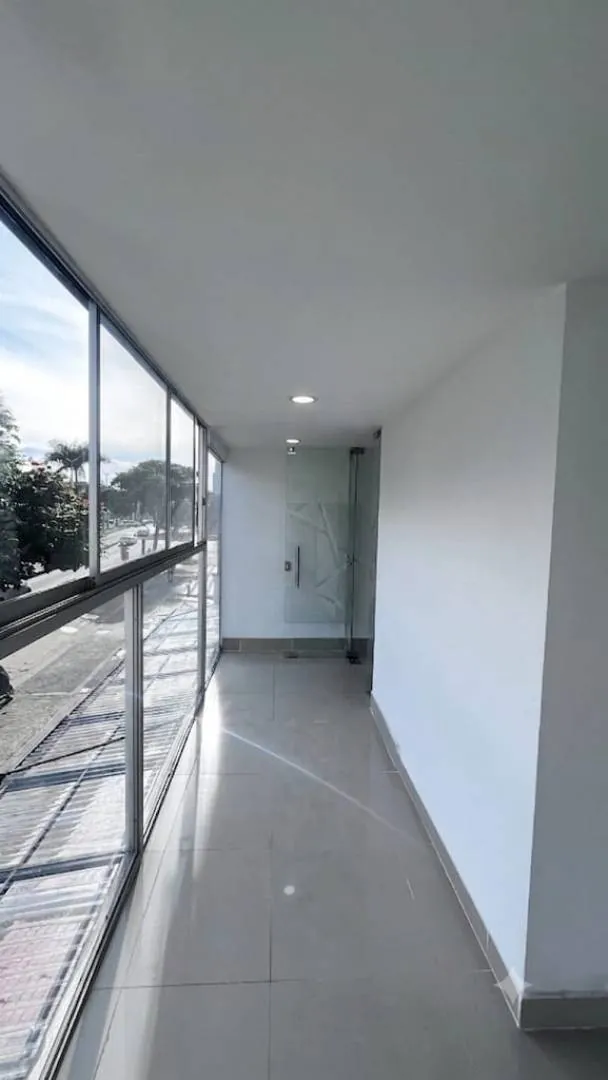 Local en Arriendo en Sector 30 de Agosto, Pereira, 160,0 m² — CREBI