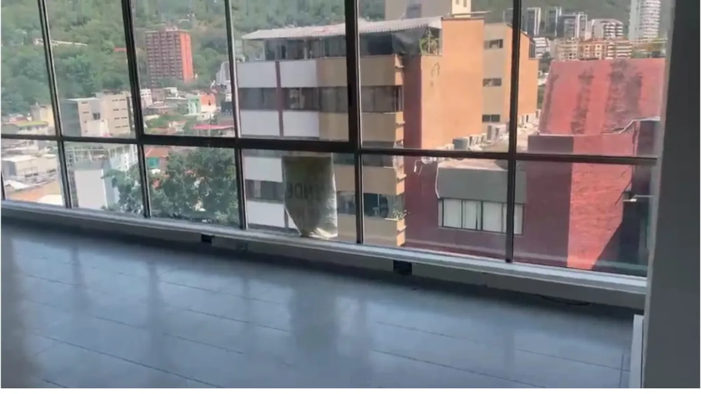 Oficina en Arriendo en Granada, Cali, 150,0 m² — CREBI