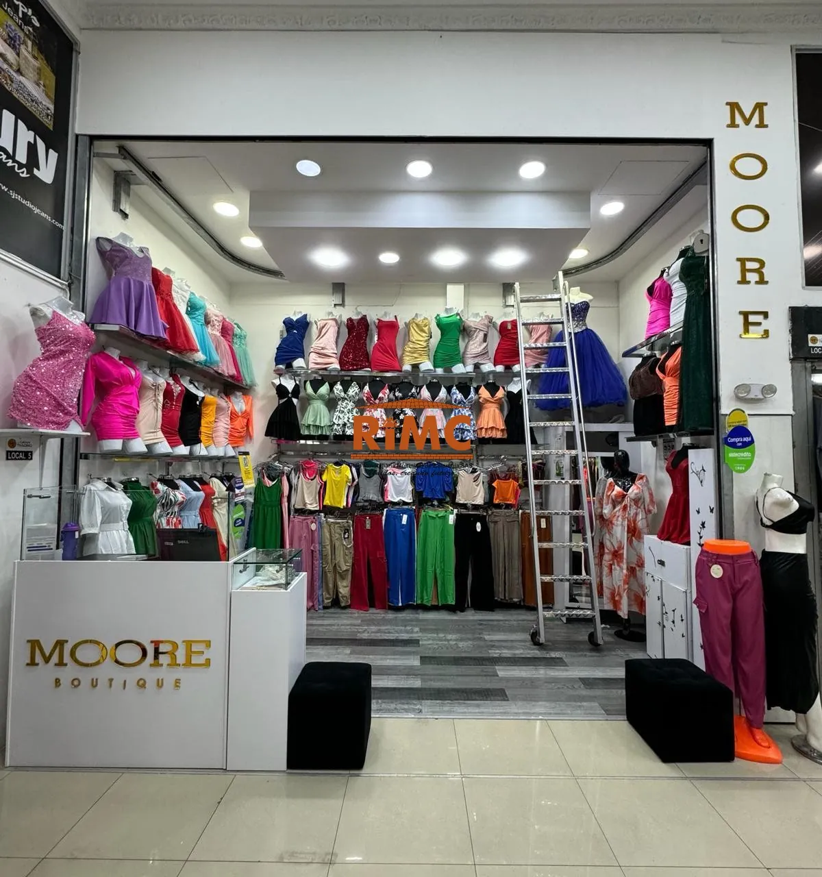 Local en Venta en Sector Plaza de Bolivar, Pereira, 12,0 m² — CREBI