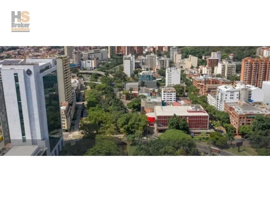 Edificio en Arriendo en San Pedro, Cali, 1352,0 m² — CREBI