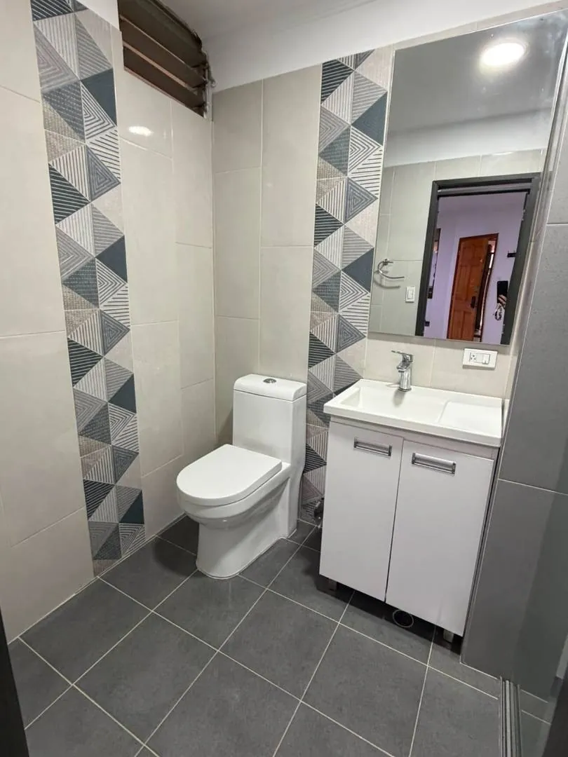 Local en Arriendo en Sector Lago Uribe, Pereira, 37,0 m² — CREBI