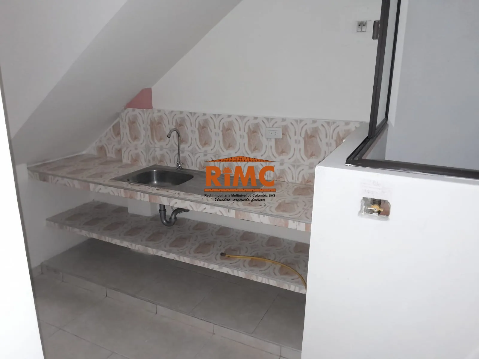 Edificio en Venta en Cuba, Pereira, 255,0 m² — CREBI