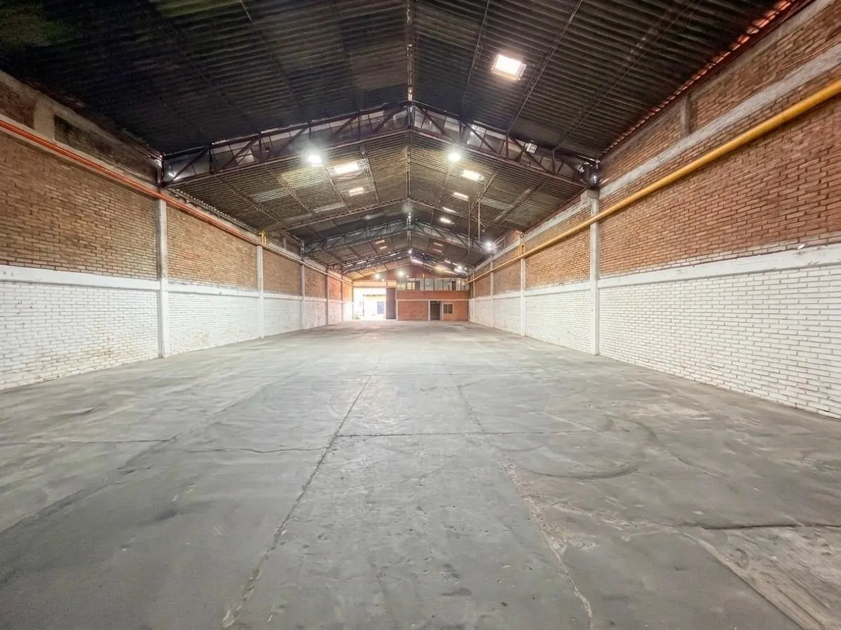 Bodega en Arriendo en Integrando, Dosquebradas, 780,0 m² — CREBI